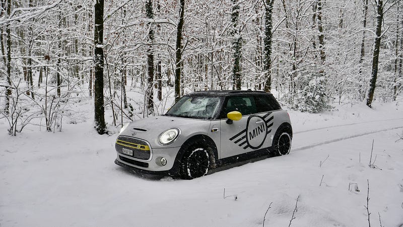 Stylish Mini Cooper SE parked in an urban setting