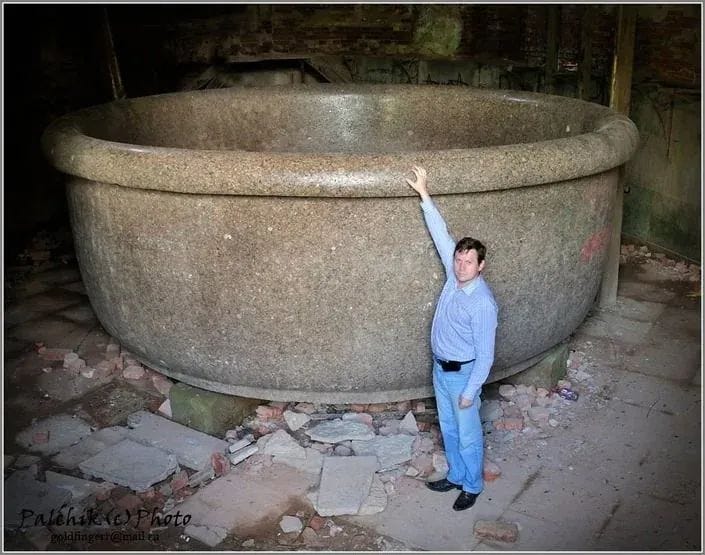 Tsar Alexander I's bathtub