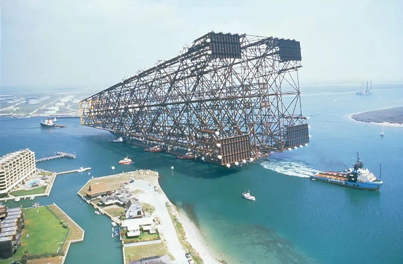 Underwater oil drilling platform